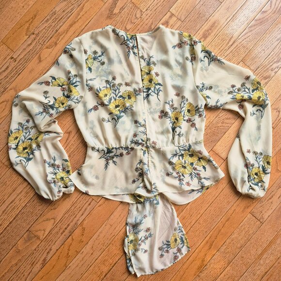 Forever 21 Contemporary Floral Blouse Large - Picture 7 of 14